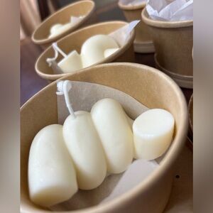 Wild daisy candle knots